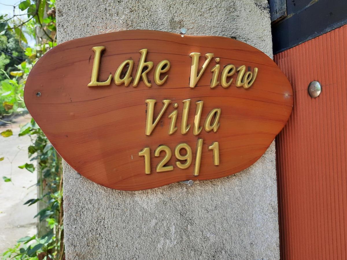 Lake View Villa Mirissa Luaran gambar