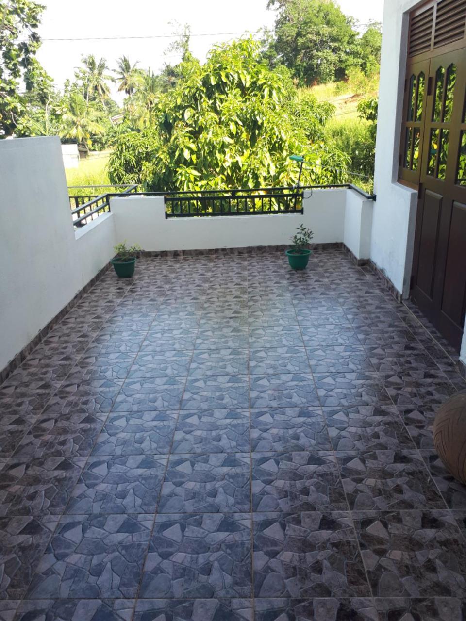 Lake View Villa Mirissa Luaran gambar